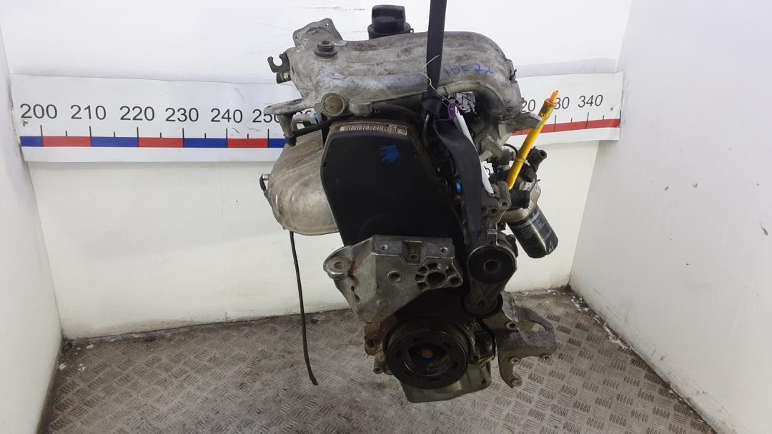 двигатель Volkswagen Golf 4 поколение 2001, 2.0 л., бензин, МКПП, универсал, AQY - фото №1