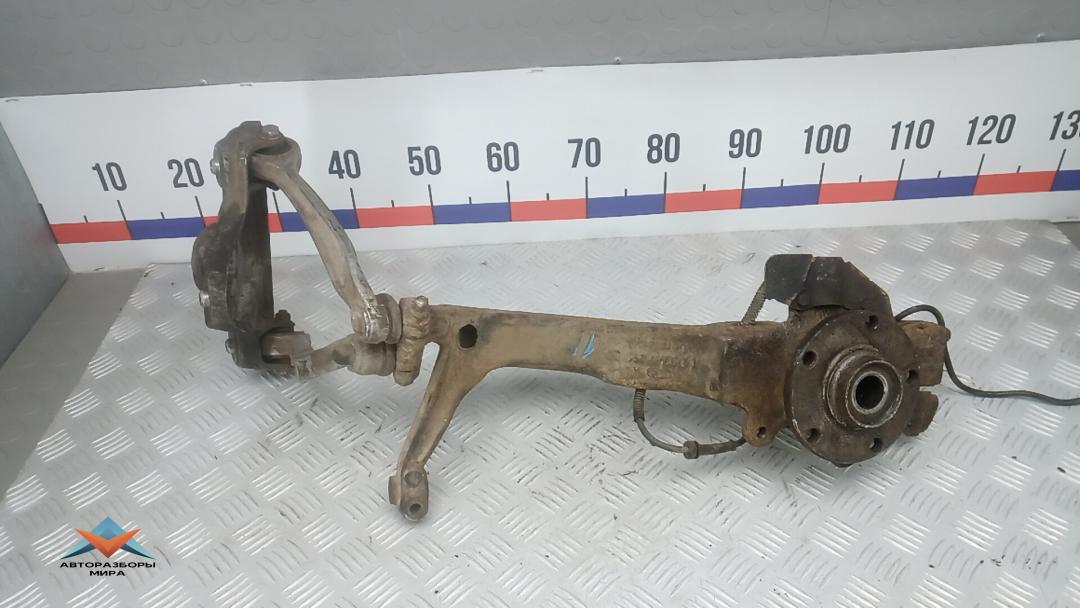 ступица передняя правая Audi A6 4A/C4 1997, 1.8 л., бензин, МКПП, универсал - фото №1