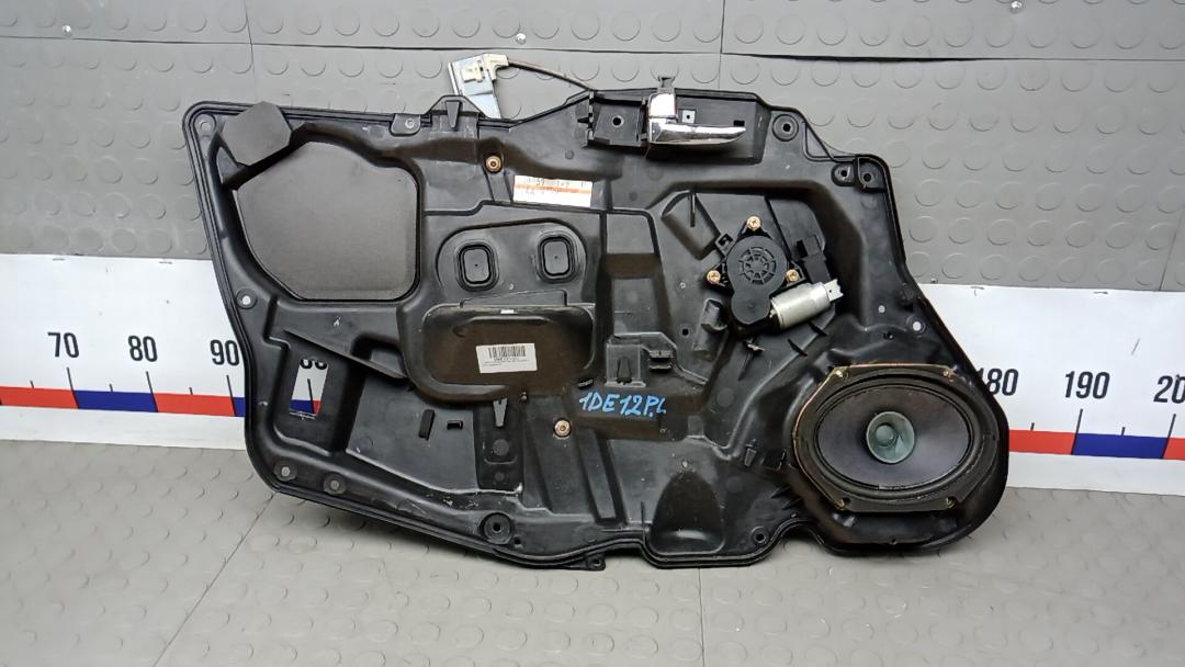 стеклоподъемник передний левый Mazda 6 GG 2002, 2.0 л., бензин, МКПП, универсал - фото №1