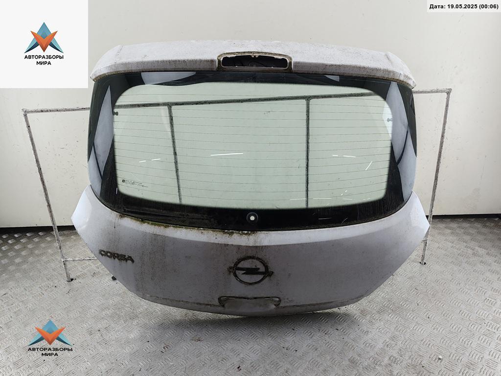 крышка багажника Opel Corsa D 2006, белый, хетчбэк 3 дв. - фото №1