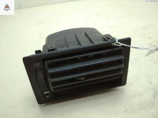 дефлектор обдува салона Volkswagen Transporter T4 1996, 2.4 л., дизель, МКПП, белый, микроавтобус, 7D1819703