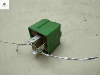 реле (прочие) Mercedes-Benz Vito-1 W638 2003, 2.2 л., дизель, МКПП, белый, микроавтобус, A0045450405