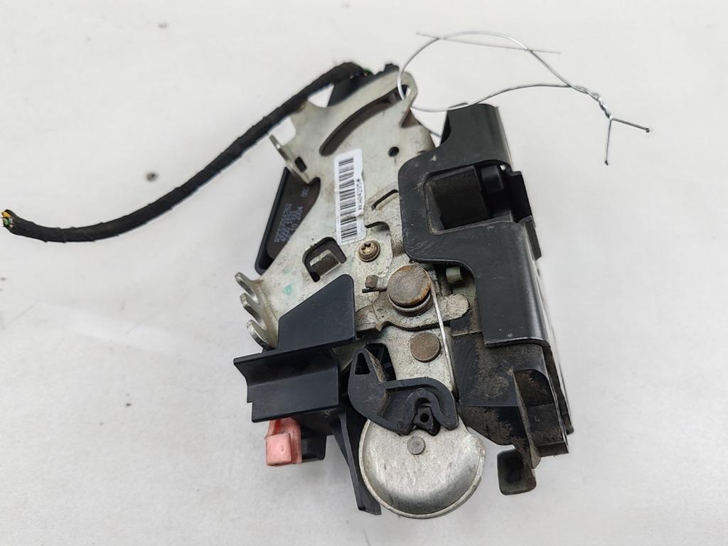 замок двери передней левой Mercedes-Benz Vaneo W414 2004, 1.7 л., дизель, АКПП, чёрный, минивэн, 4147200635