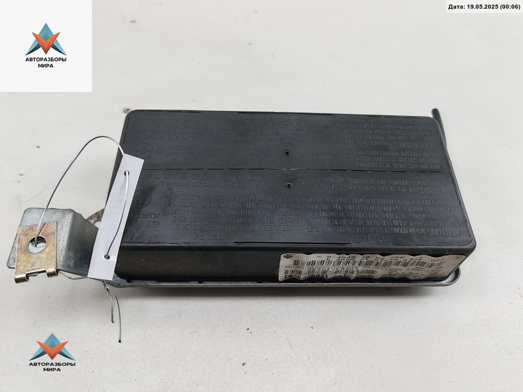 подушка безопасности дверная Mercedes-Benz Vaneo W414 2004, 1.7 л., дизель, АКПП, чёрный, минивэн, 1688600205 - фото №1