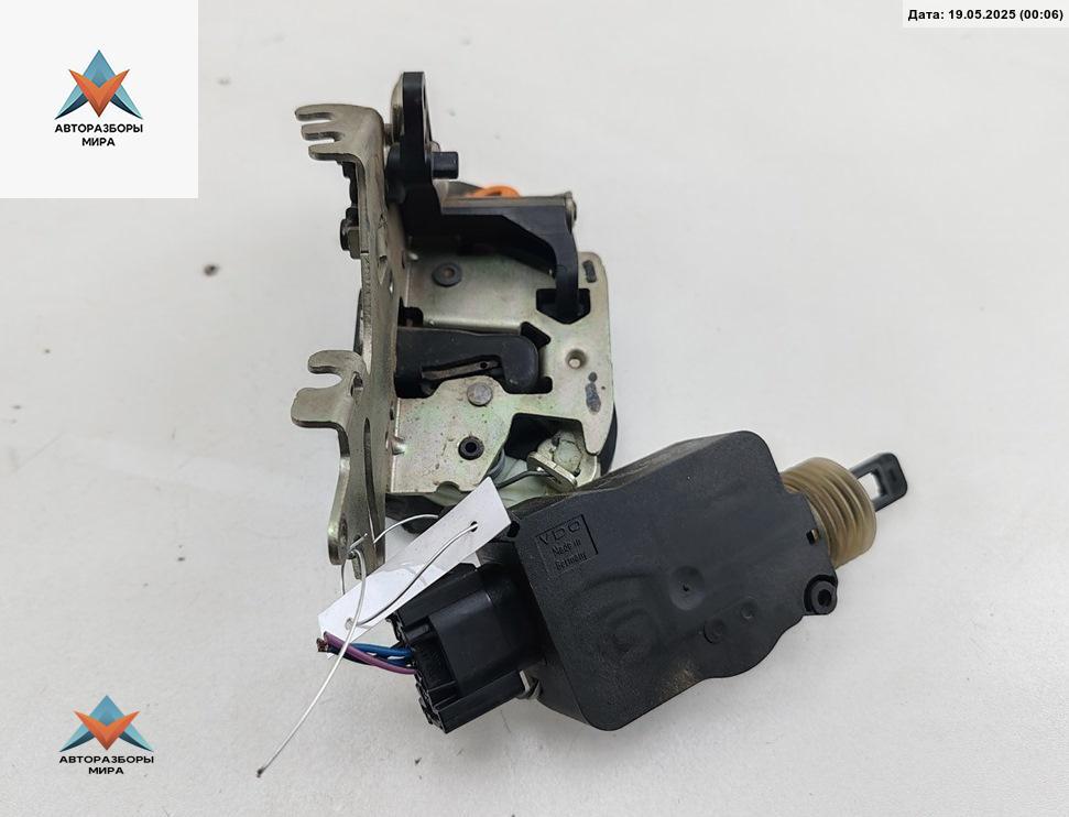 замок двери задней левой Mercedes-Benz Vaneo W414 2004, 1.7 л., дизель, АКПП, чёрный, минивэн - фото №1