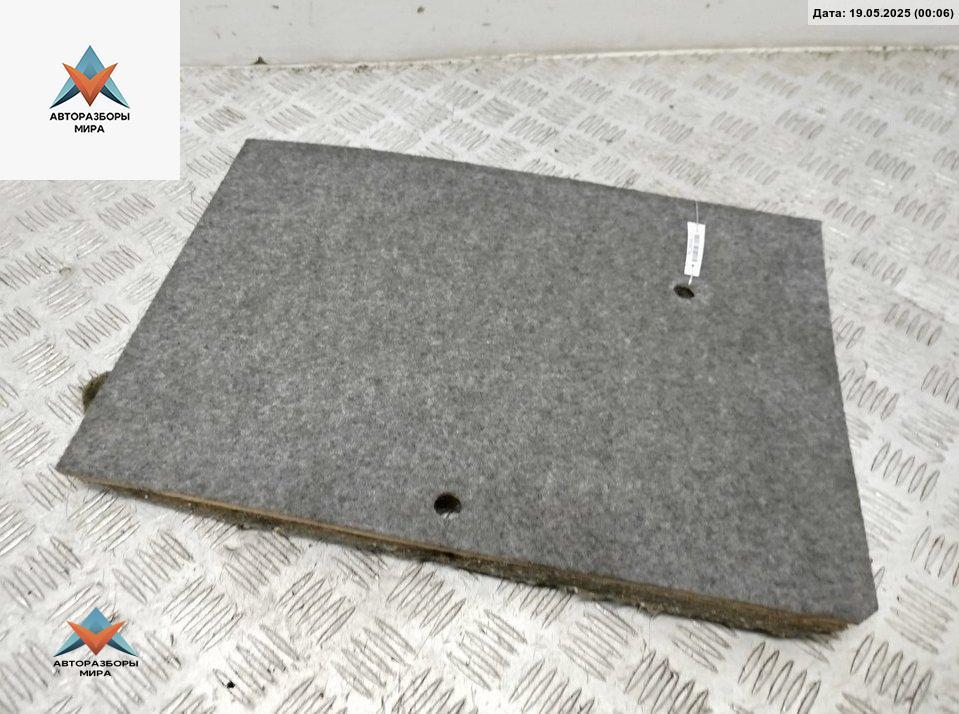 обшивка багажника BMW 5 серия E34 1989, 2.4 л., дизель, МКПП, серый, седан - фото №1