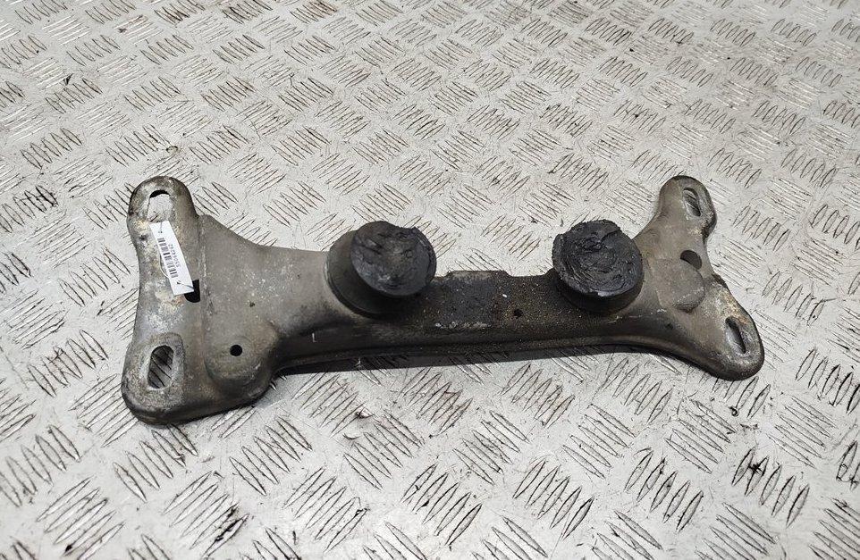 кронштейн КПП BMW 3 E46 2004, 2.0 л., бензин, АКПП, синий, универсал, 6757102
