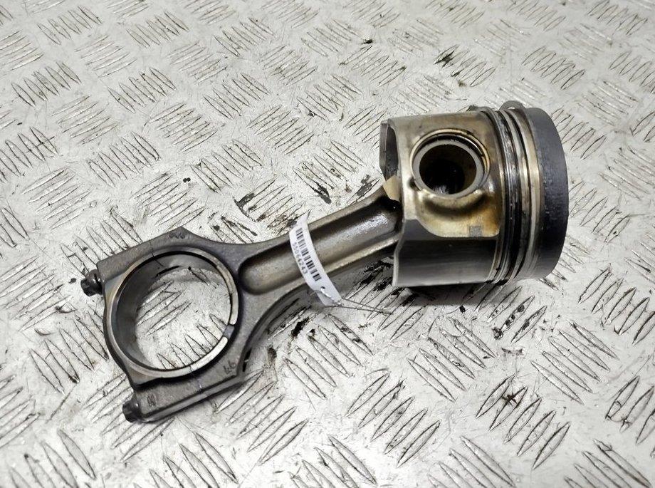 поршень BMW 5 F10/F11 2012, 3.0 л., дизель, АКПП, чёрный, универсал