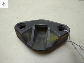 ответная часть (скоба) замка двери Volkswagen Transporter T4 1997, 2.4 л., дизель, МКПП, жёлтый, микроавтобус, 701843667