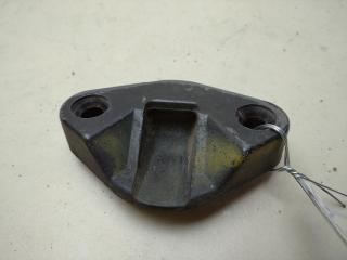 ответная часть (скоба) замка двери Volkswagen Transporter T4 1997, 2.4 л., дизель, МКПП, жёлтый, микроавтобус, 701843667