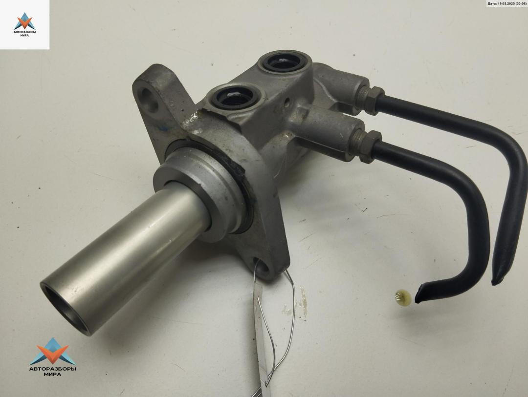 цилиндр тормозной главный Ford S-Max 1 поколение 2006, 2.5 л., бензин, МКПП, серый, минивэн, 03350885541 - фото №1