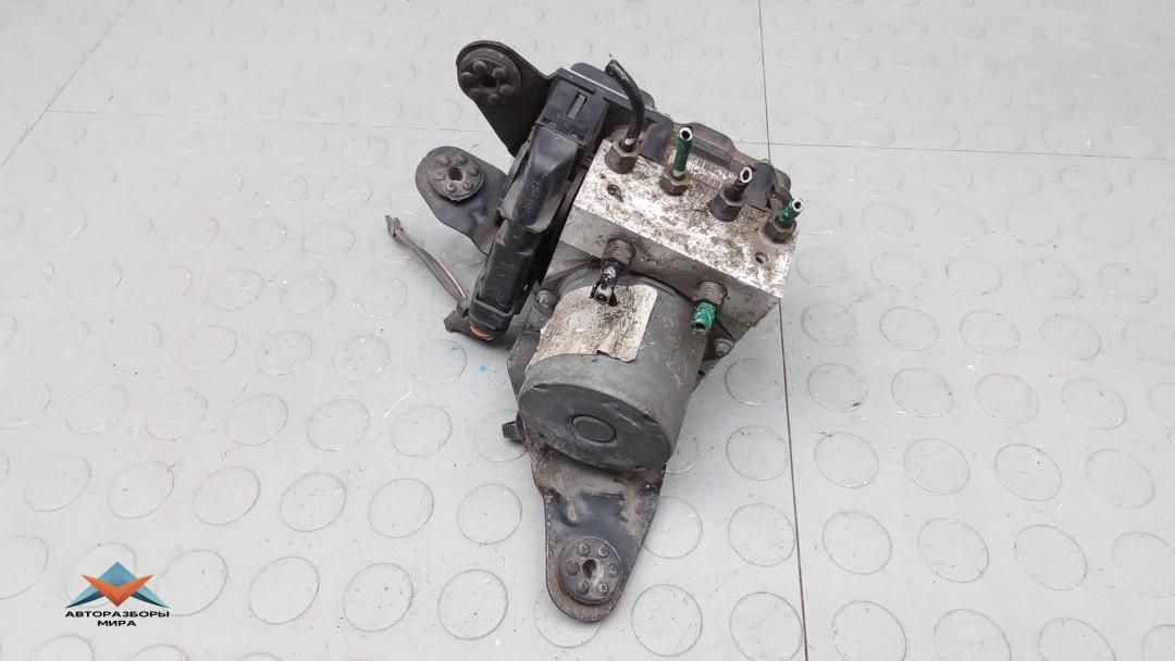 блок ABS Renault Scenic 2 поколение 2005, 2.0 л., бензин, МКПП, минивэн, 7701062137 - фото №1