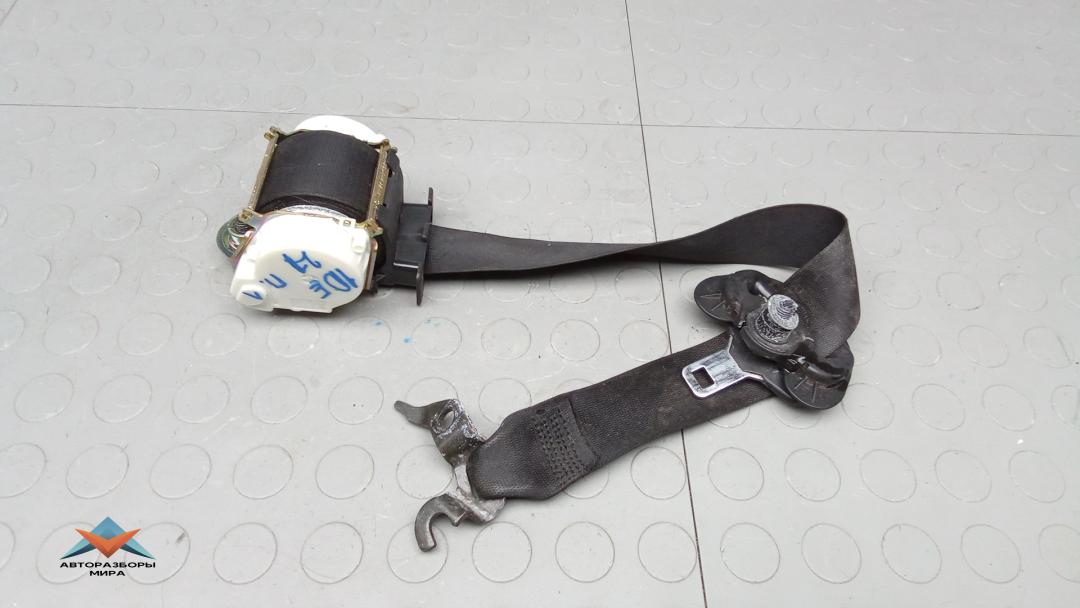 ремень безопасности BMW 1 серия E81/E82/E87/E88 2005, 1.6 л., 116i, бензин, МКПП, хетчбэк 5 дв. - фото №1