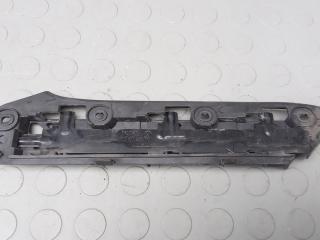 крепление бампера Volkswagen Touran 1 поколение 2004, 2.0 л., бензин, МКПП, минивэн