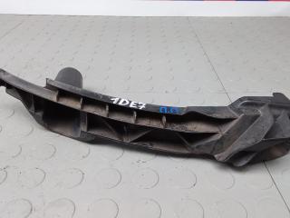 крепление бампера Volkswagen Golf 5 поколение 2007, 1.4 л., бензин, МКПП, хетчбэк 5 дв., 1K0807890A