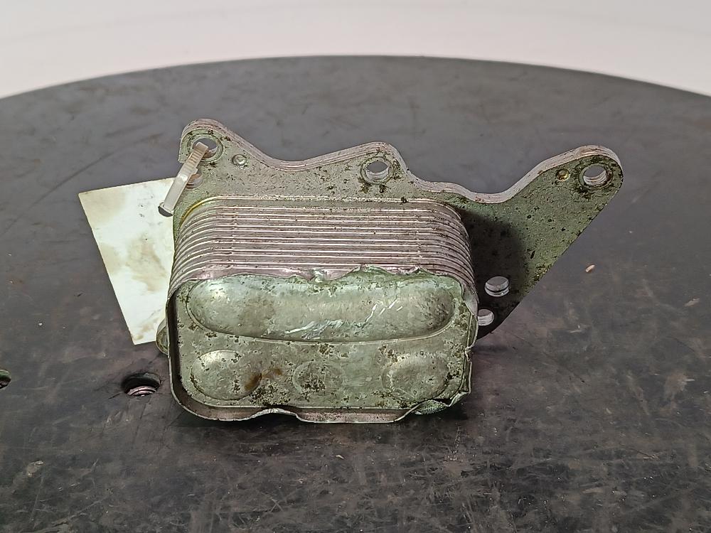 теплообменник масляного фильтра Mini Cooper R56 2009, цвет - фото №1