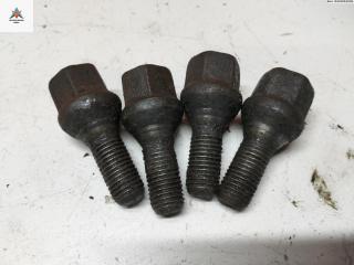 болт колесный Renault Scenic 1 поколение [рестайлинг] 2002, 1.6 л., бензин, МКПП, серый, минивэн, 8200030701