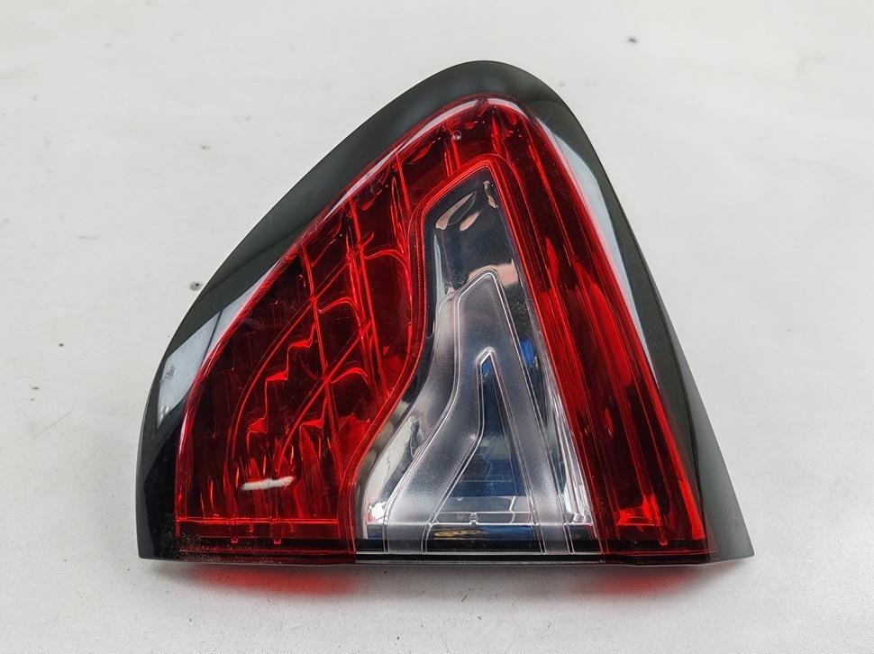 фонарь крышки багажника правый Renault Captur 2016, 1.2 л., бензин, АКПП, серый, внедорожник 5 дв., 265508073R