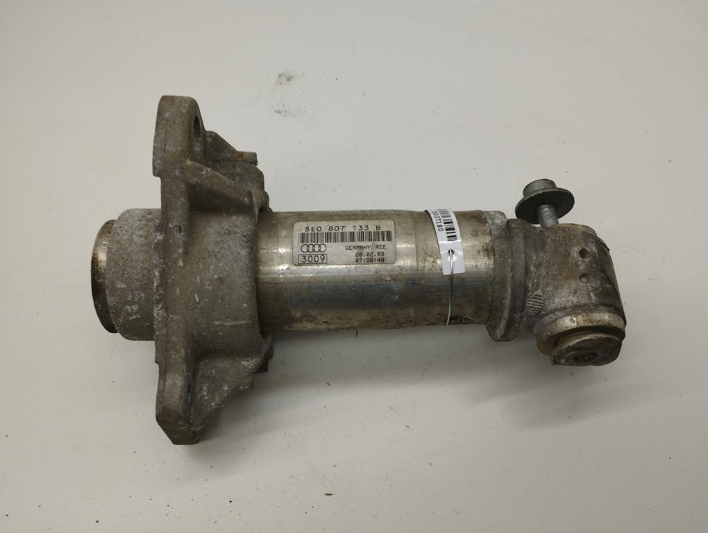 кронштейн переднего бампера Audi A4 B6 2003, 1.8 л., Ti, бензин, АКПП, серый, седан, 8E0807133B