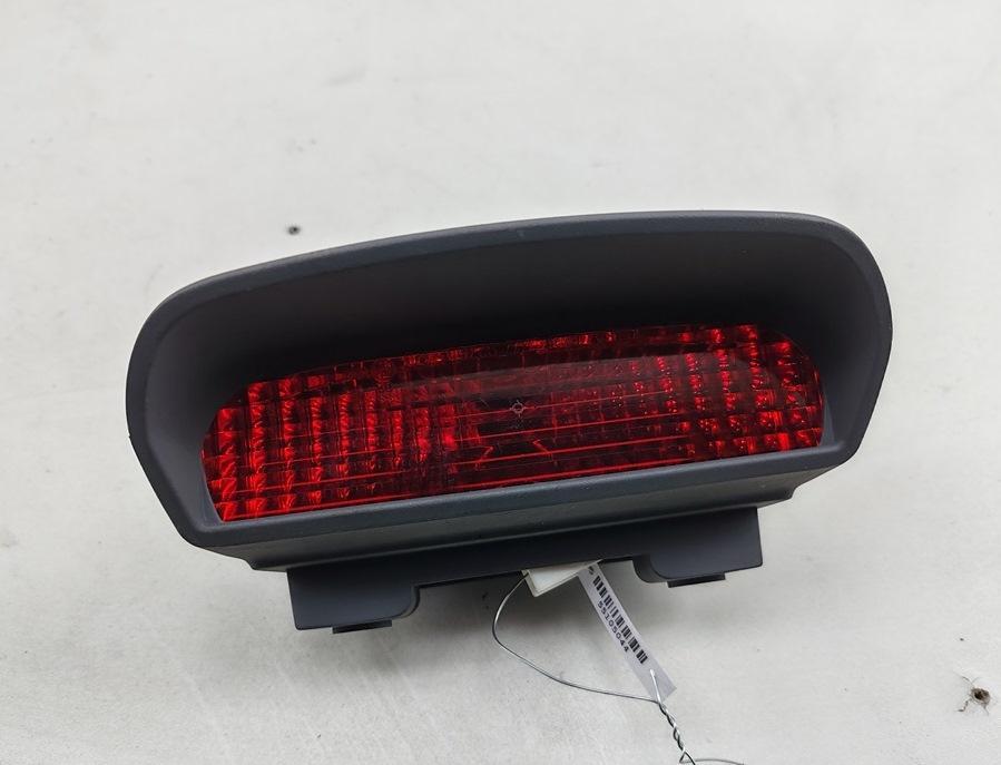 стоп-сигнал Hyundai Matrix 2005, 1.6 л., бензин, МКПП, чёрный, минивэн