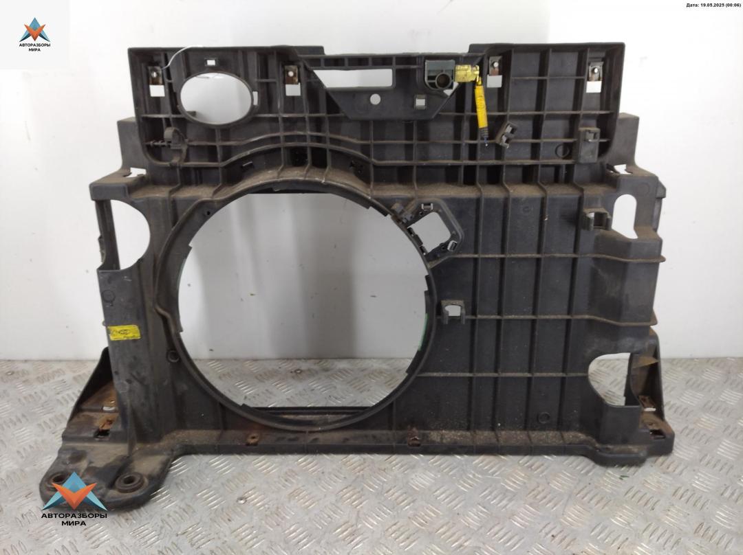 диффузор вентилятора Fiat Stilo 1 поколение 2002, 1.6 л., бензин, МКПП, чёрный, хетчбэк 5 дв., 837300600 - фото №1