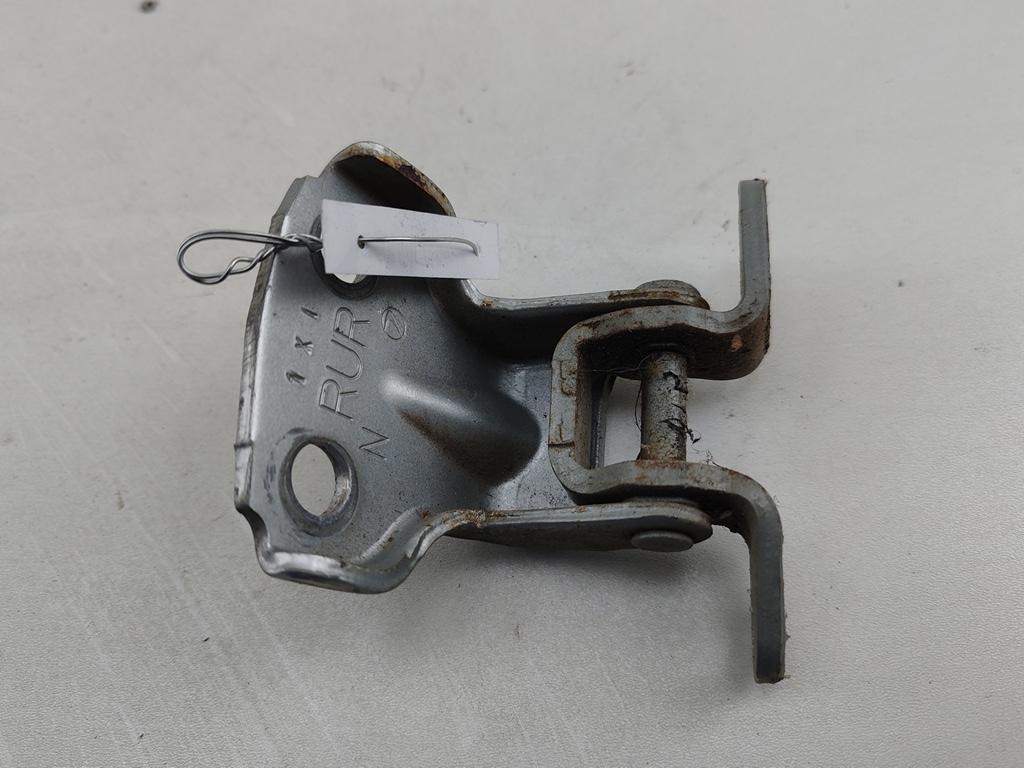петля двери Subaru Impreza 2001, серый, универсал