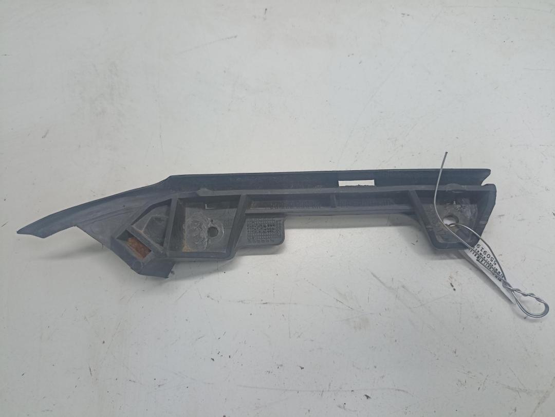 кронштейн переднего бампера Opel Astra G 2000, 1.6 л., бензин, МКПП, зелёный, универсал, 90559500