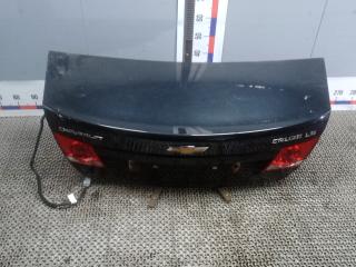 крышка багажника Chevrolet Cruze 1 поколение 2010, 1.6 л., бензин, МКПП, седан, 95950847