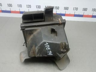 корпус воздушного фильтра Volkswagen Passat B5 [рестайлинг] 2000, 1.8 л., бензин, МКПП, универсал