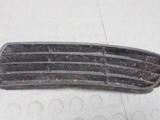 Заглушка бампера передняя (лючок) Audi A6 4A/C4 1997, 1.8 л., бензин, МКПП, универсал