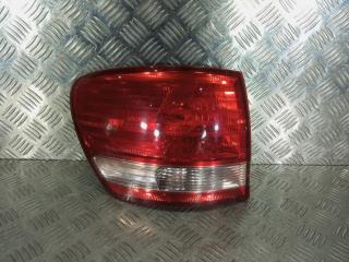 фонарь задний левый Toyota Avensis Verso 1 поколение [рестайлинг] 2006, цвет, E137652