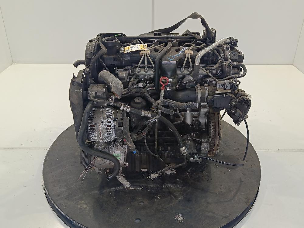 двигатель Volvo S60 1 поколение 2002, Дизель 2.4, цвет, D5244T - фото №1