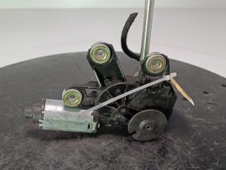 моторчик заднего стеклоочистителя (дворника) Volkswagen Touareg 1 поколение 2005, цвет, 7L0955712A