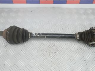 полуось передняя левая (приводной вал, ШРУС) Volkswagen Golf Plus 1 поколение 2007, 1.6 л., бензин, МКПП, хетчбэк 5 дв.