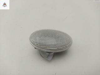 повторитель передний левый Mercedes-Benz A-Класс W168/V168 [рестайлинг] 2002, 1.4 л., бензин, МКПП, красный, хетчбэк 5 дв.