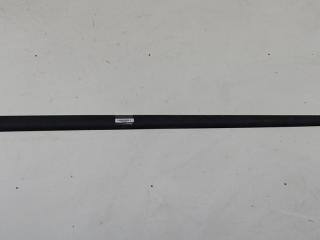 молдинг двери передней правой Mercedes-Benz A W168 2002, 1.4 л., бензин, МКПП, красный, хетчбэк 5 дв., A1686982262