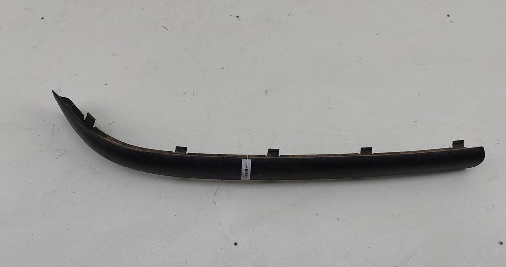 молдинг переднего бампера BMW 3 E46 2002, 2.0 л., дизель, МКПП, чёрный, универсал, 8195290