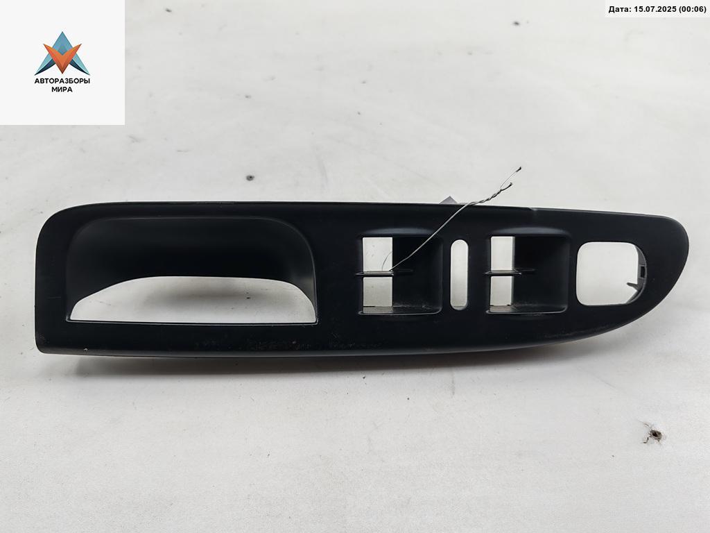ручка внутренняя передняя левая Volkswagen Passat B6 2006, 2.0 л., дизель, МКПП, чёрный, универсал, 3C1867171 - фото №1