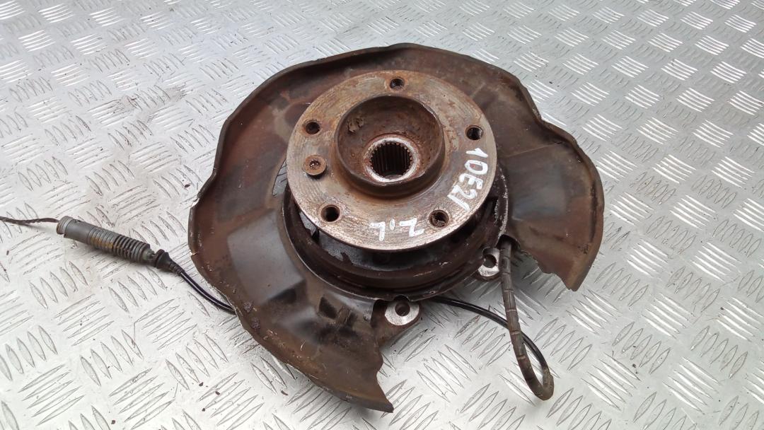 ступица задняя левая BMW 1 серия E81/E82/E87/E88 2005, 1.6 л., 116i, бензин, МКПП, хетчбэк 5 дв. - фото №1