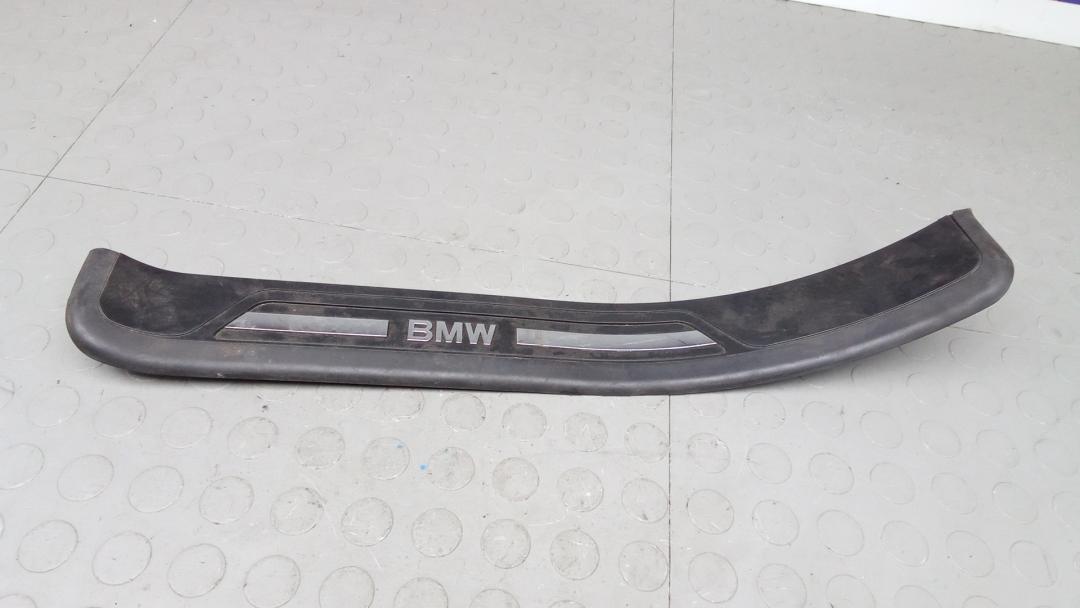 накладка на порог внутренняя BMW 1 серия E81/E82/E87/E88 2005, 1.6 л., 116i, бензин, МКПП, хетчбэк 5 дв. - фото №1