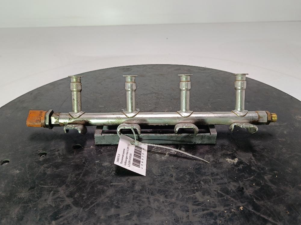 топливная рампа Volkswagen Polo 5 поколение 2011, цвет, 03F133320C - фото №1