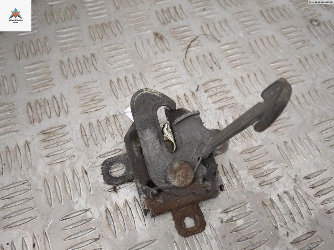 замок капота Fiat Grande Punto 1 поколение 2007, 1.2 л., бензин, МКПП, синий, хетчбэк 5 дв. - фото №1