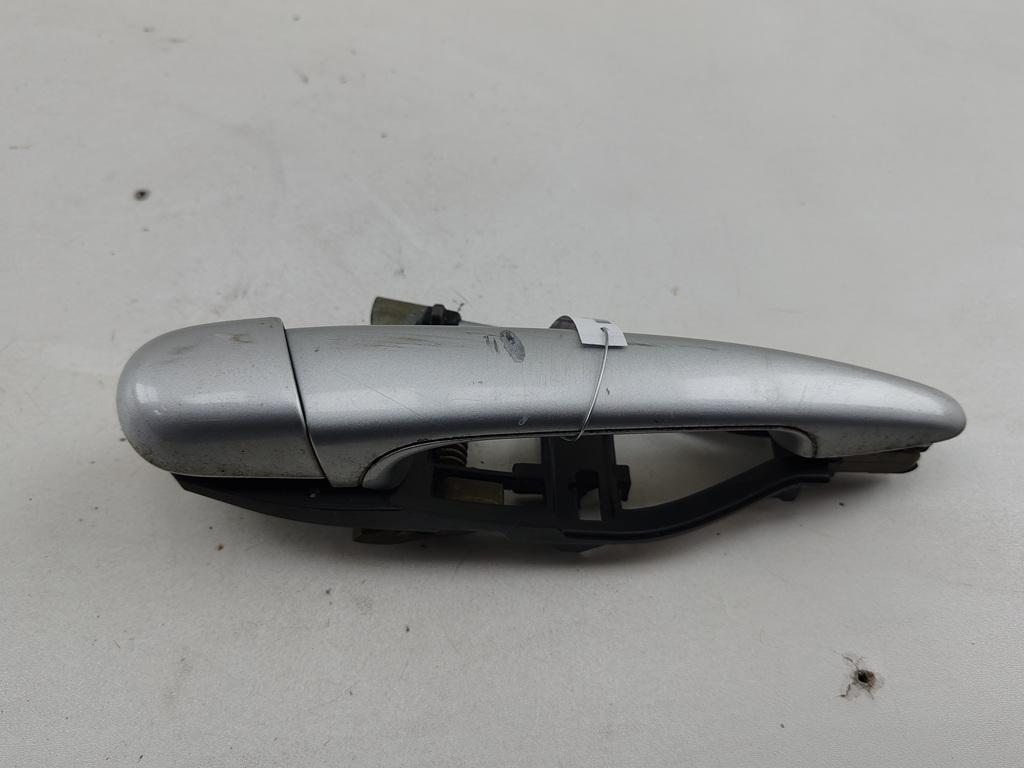 ручка наружная передняя правая BMW 3 E46 2005, 2.0 л., дизель, АКПП, серый, универсал