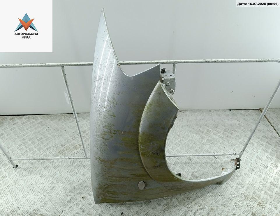 крыло переднее правое Citroen C3 1 поколение 2002, 1.4 л., бензин, АКПП, серый, хетчбэк 5 дв. - фото №1