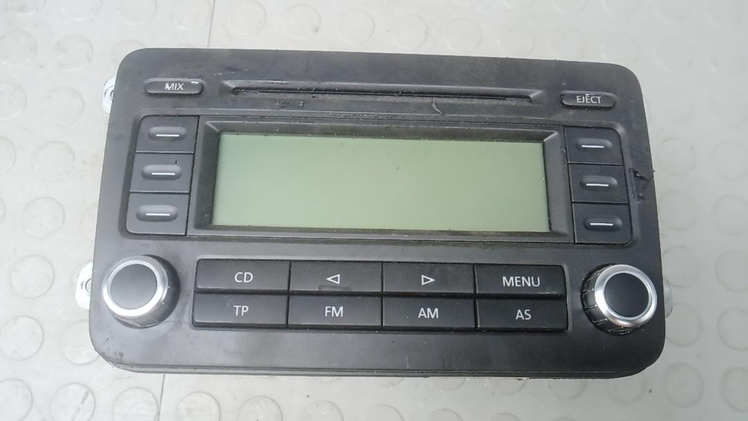 магнитола Volkswagen Golf Plus 1 поколение 2007, 1.6 л., бензин, МКПП, хетчбэк 5 дв. - фото №1