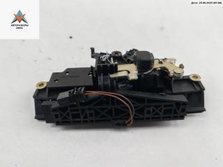 ручка крышки багажника Audi A6 4B/C5 1997, красный, седан, 4B0827565H