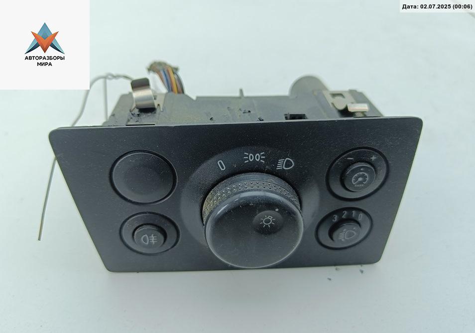 переключатель света Opel Zafira 2 поколение (B) 2005, 2.2 л., бензин, МКПП, чёрный, минивэн, 13205863 - фото №1