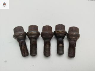 болт колесный BMW 3 серия E36 [рестайлинг] 1999, 1.9 л., бензин, АКПП, красный, хетчбэк 3 дв., 6781150