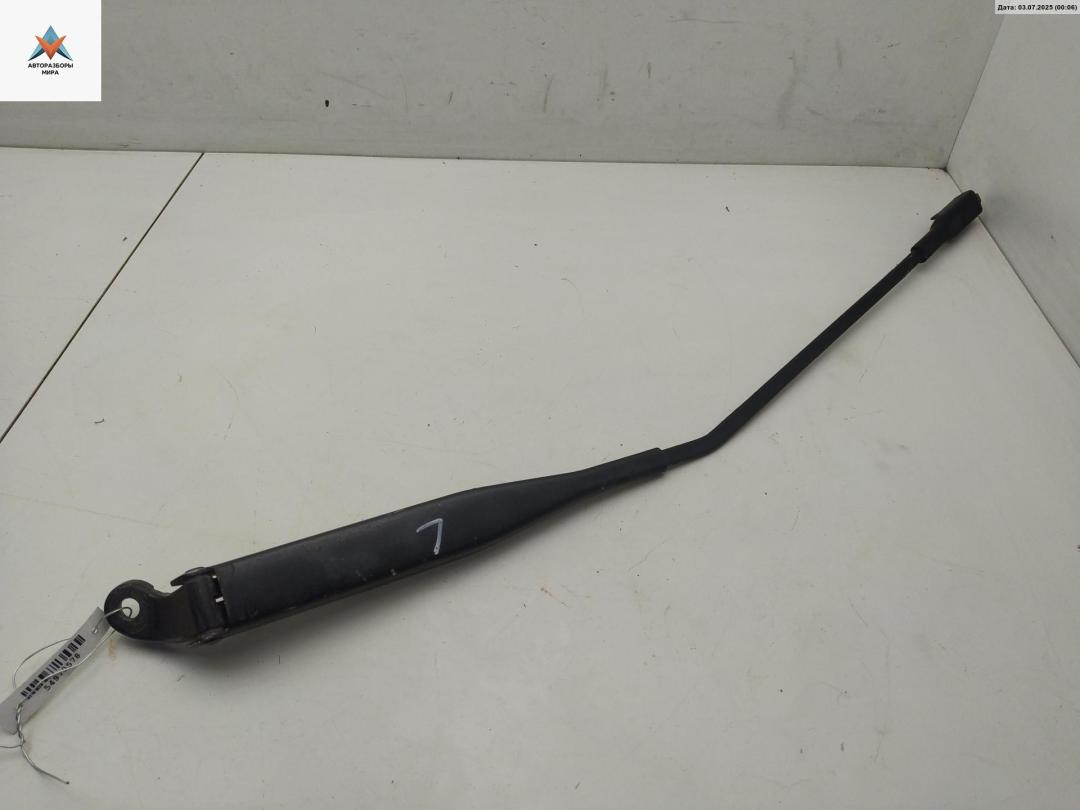 Щеткодержатель (поводок стеклоочистителя) передний Mercedes-Benz Vaneo W414 2004, 1.7 л., дизель, АКПП, чёрный, минивэн, 4148200644 - фото №1