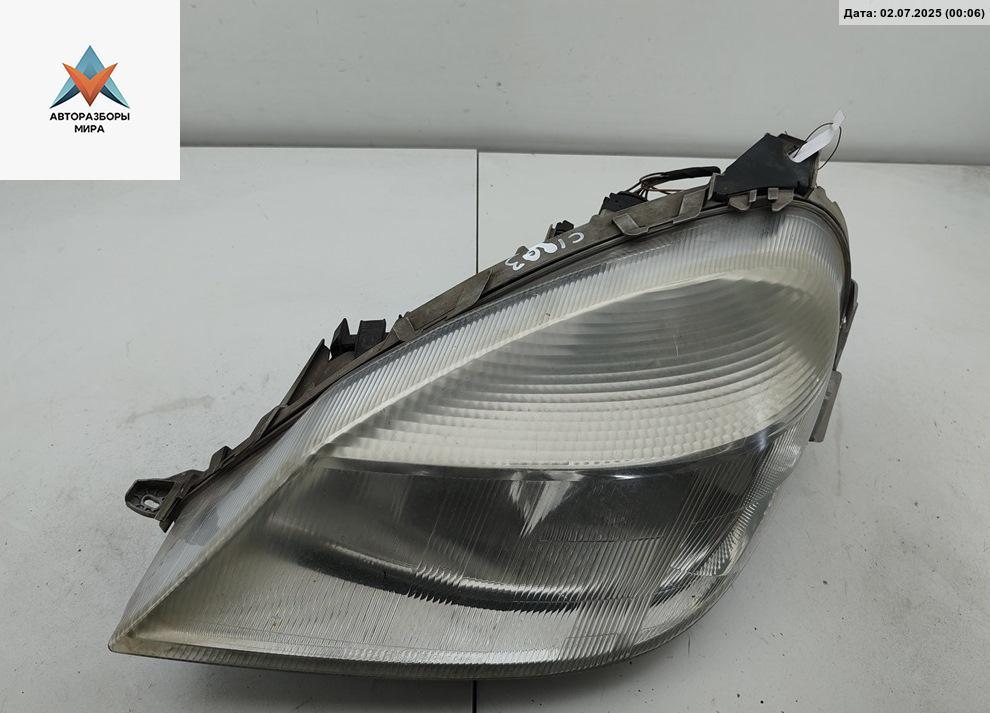 фара левая Mercedes-Benz Vaneo W414 2004, 1.7 л., дизель, АКПП, чёрный, минивэн - фото №1